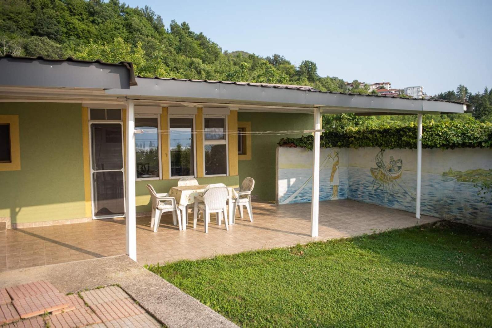 Vacation Home Rot Охрид Екстер'єр фото